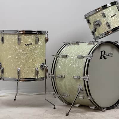Rogers 22/13/16" 60's Fullerton-Era Holiday Drum Set - White Marine Pearl image 2