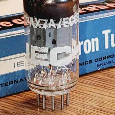 12AX7A/ECC83 Mullard MaxiPreamp2/TV7 tested (1) tube lot image 1