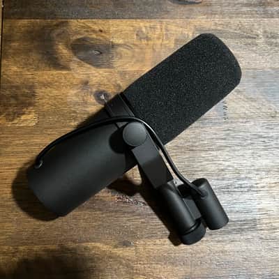 Shure SM7B Genuine Cardioid Dynamic Microphone 2001 - Present - Black image 2