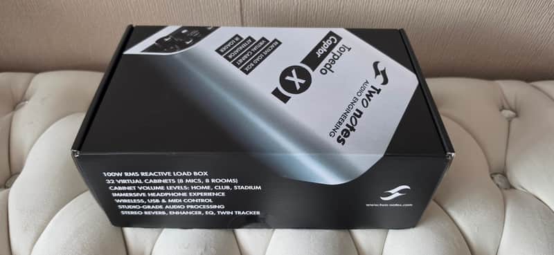 Two Notes Torpedo Captor X 16ohm Stereo Reactive Load Box / Attenuator 2020 - White image 1
