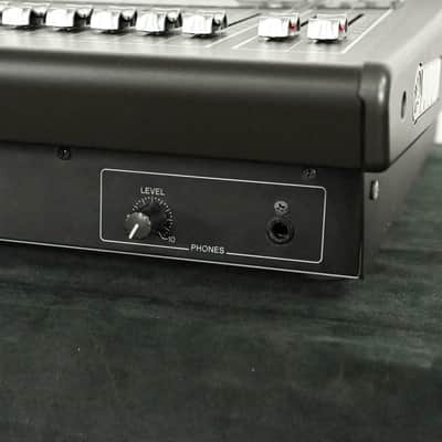 Yamaha QL5 64-Channel Digital Audio Mixing Console CG0140S *ASK FOR SHIPPING* image 6