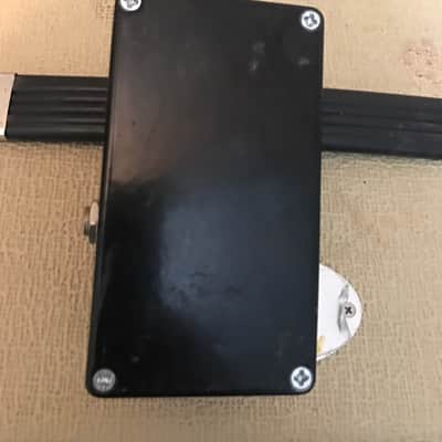 Diaz Square Face Fuzz image 3