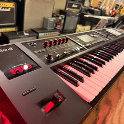 Roland FA-06 61-Key Music Workstation image 3