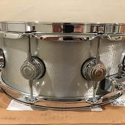 DW Collector's Series 5.5x14" Cast 3mm Aluminum Snare Drum w/ Chrome Hardware image 8