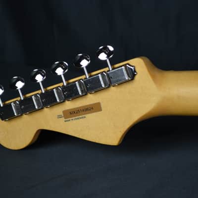 Fender Player II Stratocaster HSS 2025 - Aged Cherry Burst image 7