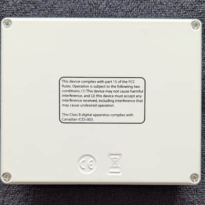 Electro-Harmonix POG2 Polyphonic Octave Generator 2009 - Present - Red / White image 4