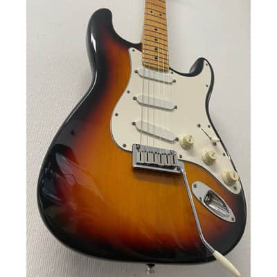 Fender USA Stratocaster 1989 in 3 Tone Sunburst with Fender Lace Sensor Pickups and Hardcase Pre-Owned image 9