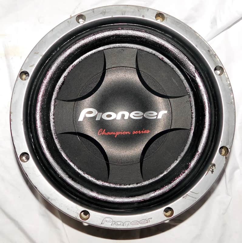 Pioneer TS-W307D4 12" car subwoofer image 1