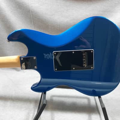 G&L U.S.A CLF Research Skyhawk 2024 - Midnight Blue Metallic image 9