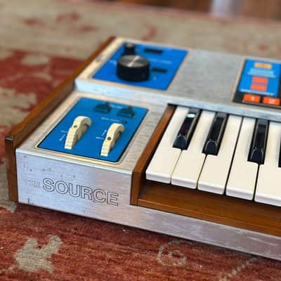 Moog The Source Monophonic Analogue Synthesizer image 12