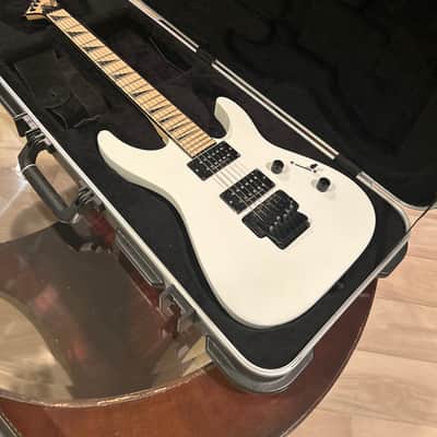 Jackson Pro Series DK2M Dinky 2006 - 2009 - Snow White image 15