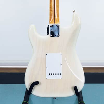 Fender Stratocaster Prototype signed by Michiya Haruhata - One of a kind image 5