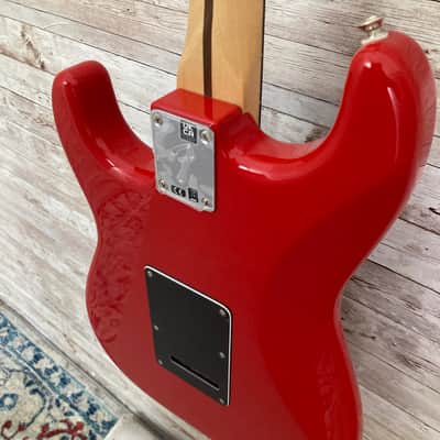 Used Fender Player Stratocaster with Ebony Fretboard Ferrari Red image 9