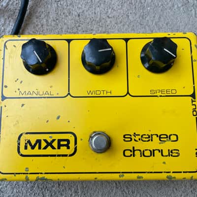 Vintage 1980 MXR Stereo Chorus guitar pedal mains powered 110v image 2