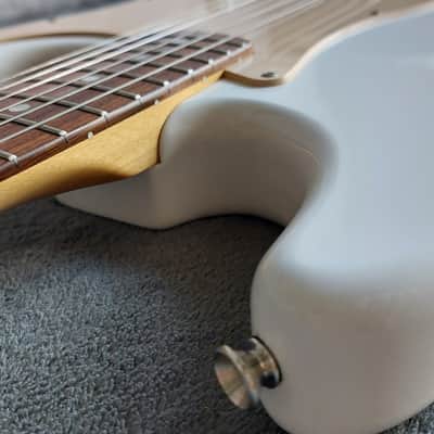 Squier Tom DeLonge Stratocaster 2001 - 2003 - White image 7