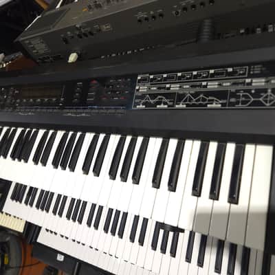 Roland D-50 61-Key Linear Synthesizer 1987 - 1992 - Local Pickup Only