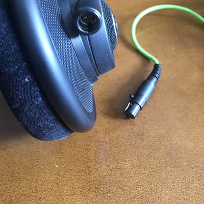 AKG Q701 Quincy Jones Signature Black Headphones image 9