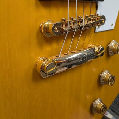 Epiphone '58 Korina Explorer 2023 - Aged Natural (White Pickguard) image 5