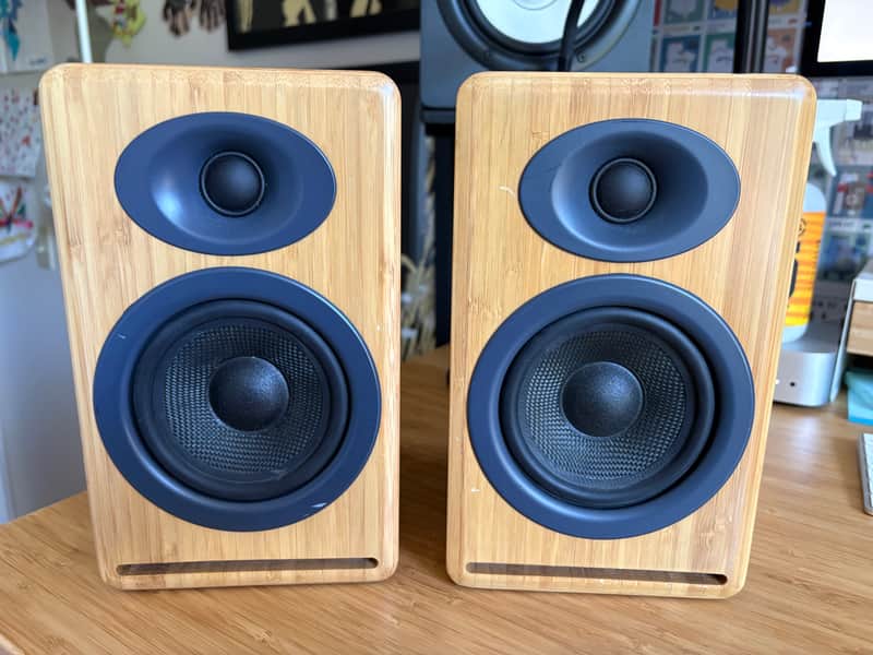 AudioEngine P4 Passive Bookshelf Speakers - Bamboo image 1