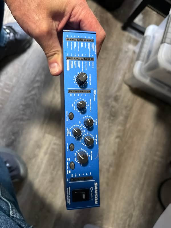 Samson C-Com 16  Stereo Compressor/Limiter 2010s - Blue image 1