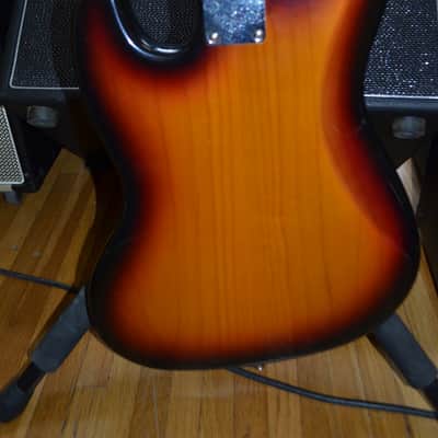 Fender 61 Reissue Jazz Bass Stack Knob Sunburst (1997 ) image 5