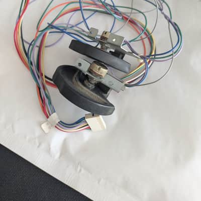 Ensoniq -  SQ-1 , SQ-2 , KS-32  - Pitch bend/mod wheel assembly