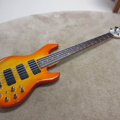 G&L M2500 with 3 MFD Pickups & K Wiring Bild 3
