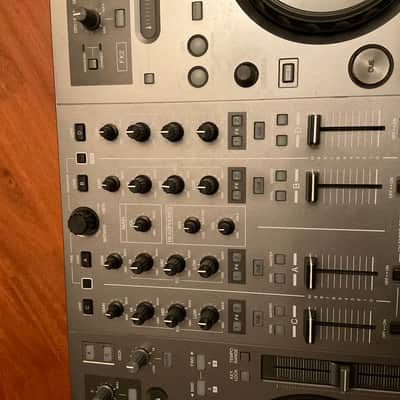Pioneer DDJ-T1 image 6