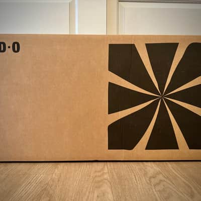 UDO Audio Super 6 12-Voice Polyphonic Binaural Analog-Hybrid Synthesizer - Limited Edition White image 5