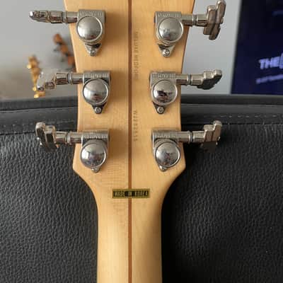 D'Angelico Deluxe Bedford - Matte Walnut image 3