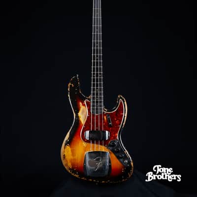 1964年製 FENDER JAZZBASS BLACK TOLEX CASE 1964 Fender Jazz Bass black w/matching headstock and orig.black
