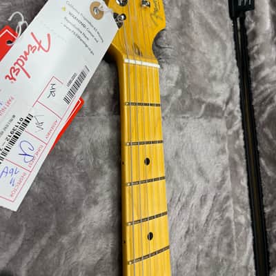 Fender Am. Pro II Strat HSS - Mystic Surf Green image 8