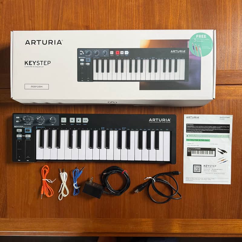 Arturia KeyStep 32-Key MIDI Controller- Black w/power supply! image 1