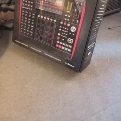 Akai MPC X Standalone Sampler / Sequencer 2017 - Present - Black image 5