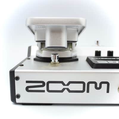 Zoom G5 Guitar Effects & Amp Simulator With Power Supply Guitar Multi Effect Pedal 018819 image 10