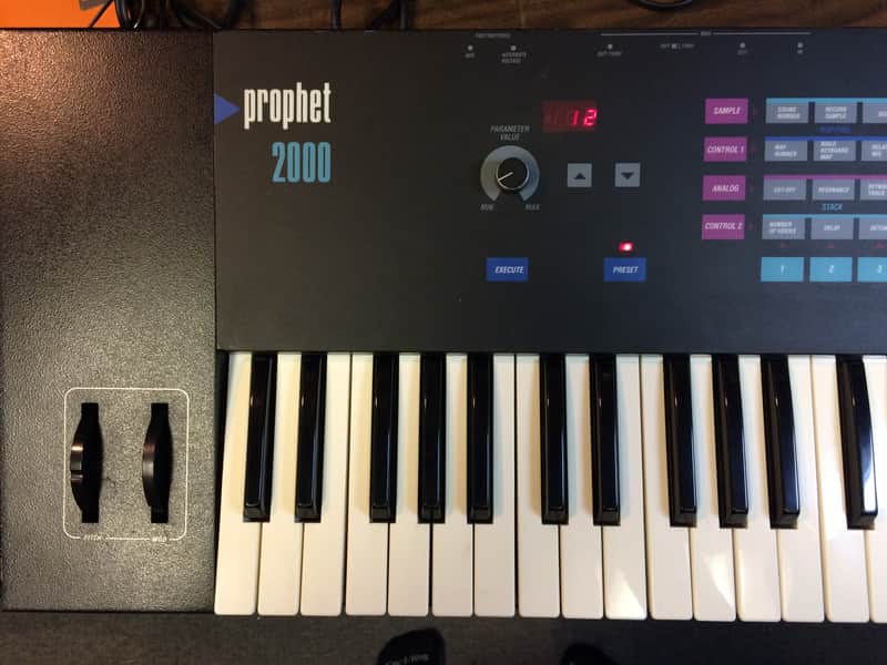 Sequential Prophet 2000 61-Key 8-Voice Polyphonic Synthesizer 1985 - Black image 1