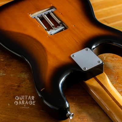 1991 Fender American Vintage 57 Stratocaster 2-tone Sunburst - AVRI - with original hardcase and accessories image 15