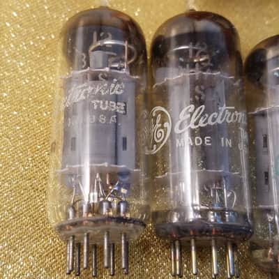 G.E ONE (1) 12BH7A tNOS AT1000 TESTED Balanced! PI Vacuum Tube T3 curved plate small etch 12BH7 dual triode 1961-1968 image 4