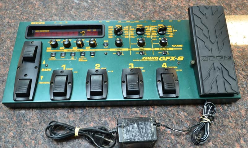 Zoom GFX-8 Guitar Effects Pedal | Reverb