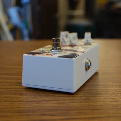 Rock Stock  Raven V2 White image 3