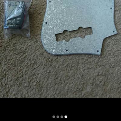Custom Jazz bass 2018 Cream image 8