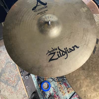 Zildjian - 16" A Custom Medium Crash 1214g 2013 image 1