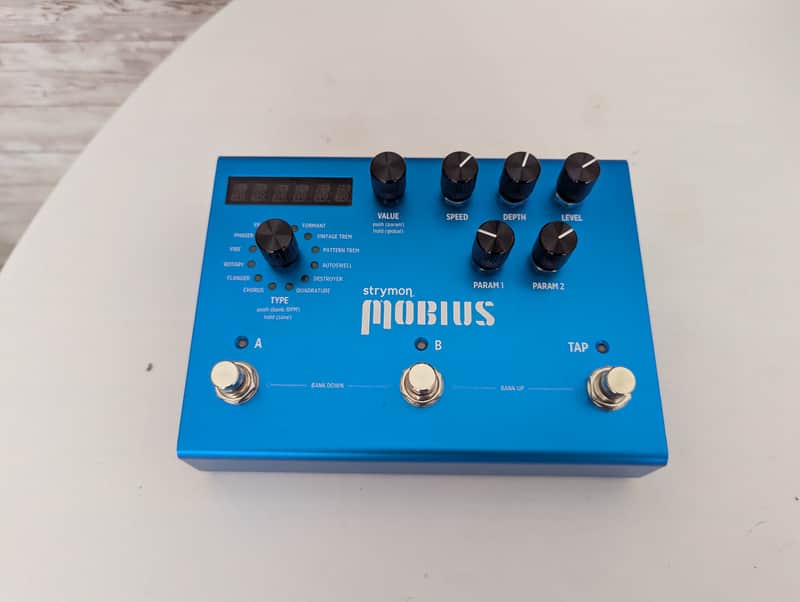 Strymon Mobius