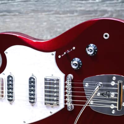 Guild Surfliner Deluxe Scarlett Red Metallic HSS Solid Body Electric Guitar image 7