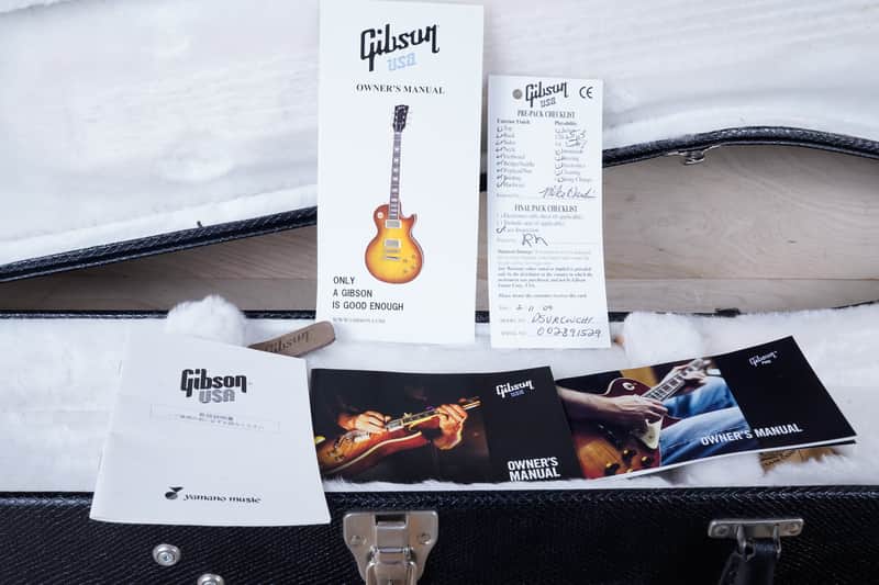 Gibson Flying V '67 Reissue 2009 Classic White Seymour Duncan PUs