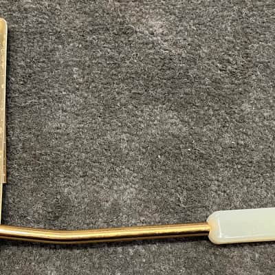 Gibson Maestro Vibrola 1960’s - Gold image 1