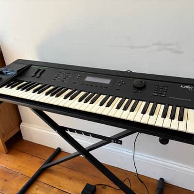 Kurzweil K2000 61-Key Digital Workstation Synthesizer 1990s - Black