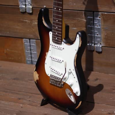 Vintage V6MRSSB Icon Series Distressed SSS - Distressed Sunburst image 5