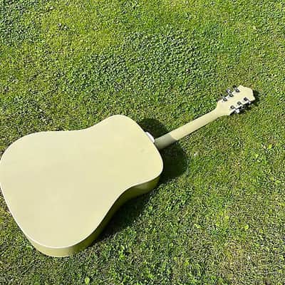 Guild D25 1990s - Rare White Finish image 3