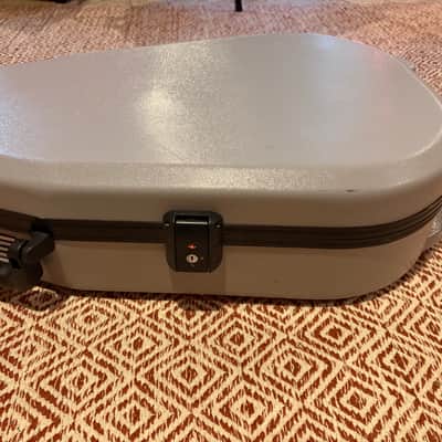 Gator Flight Pro V3 TSA Series 2024 Guitar Case - Dreadnought image 6